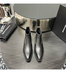 Alexander Wang Mban Slick Smooth Leathar Rúitín Buataisí i Dubh