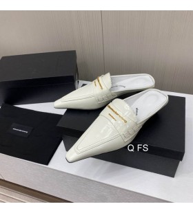 Alexander Wang para la Mujer puntera Puntiaguda Mulas En Blanco