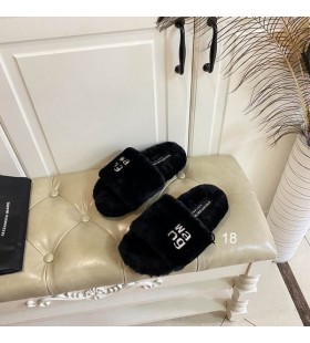 Alexander Wang γυναικεία Μαύρο Χνουδωτό Σανδάλια